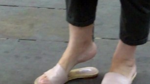 Mature Sexy Feet Soles & Toes In Flat Sandals