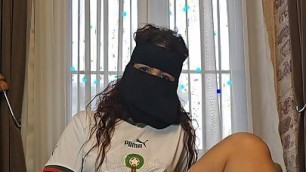 Real Arab In Niqab Masturbates On Webcam - Jasmine SweetArabic